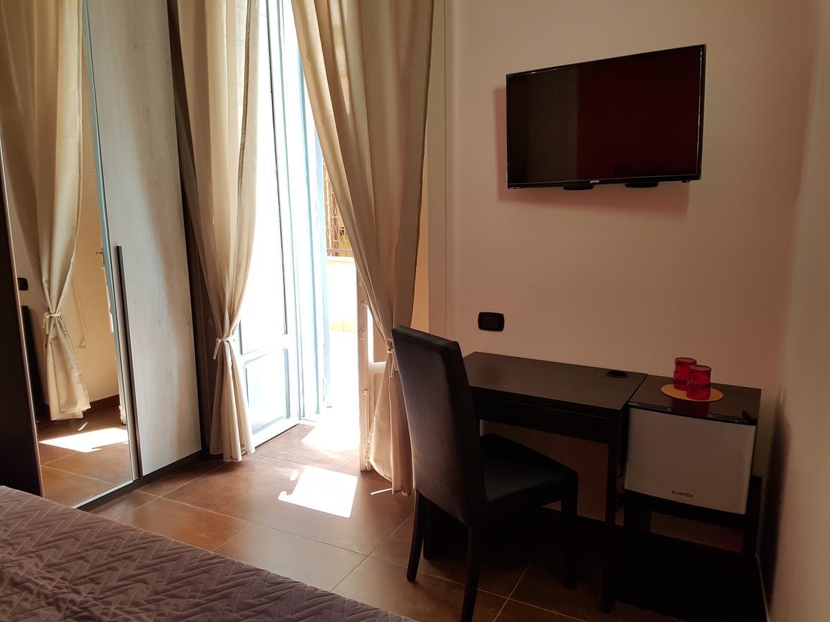 Corallo Rooms Салерно Екстер'єр фото