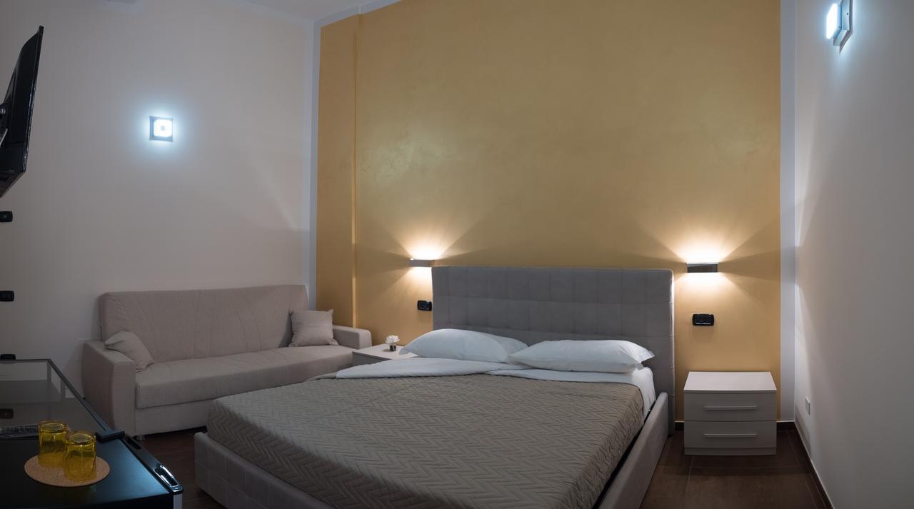 Corallo Rooms Салерно Екстер'єр фото